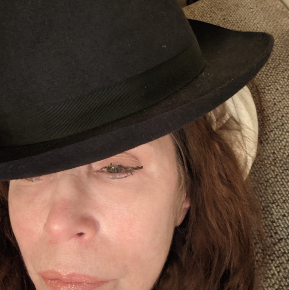 Meet your Posher, Roberta